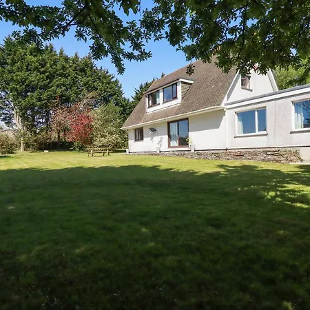 Holiday home Chyrosen *